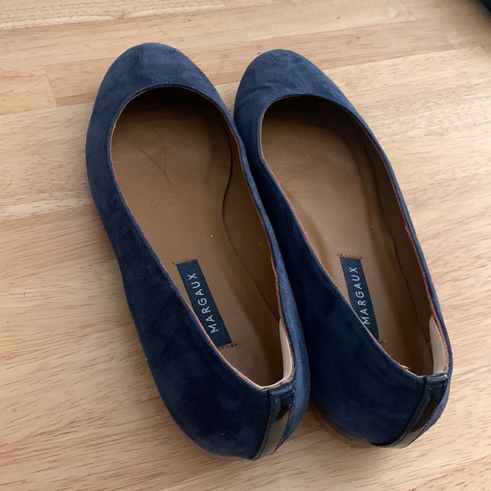 Margaux navy suede flat shoes size 9